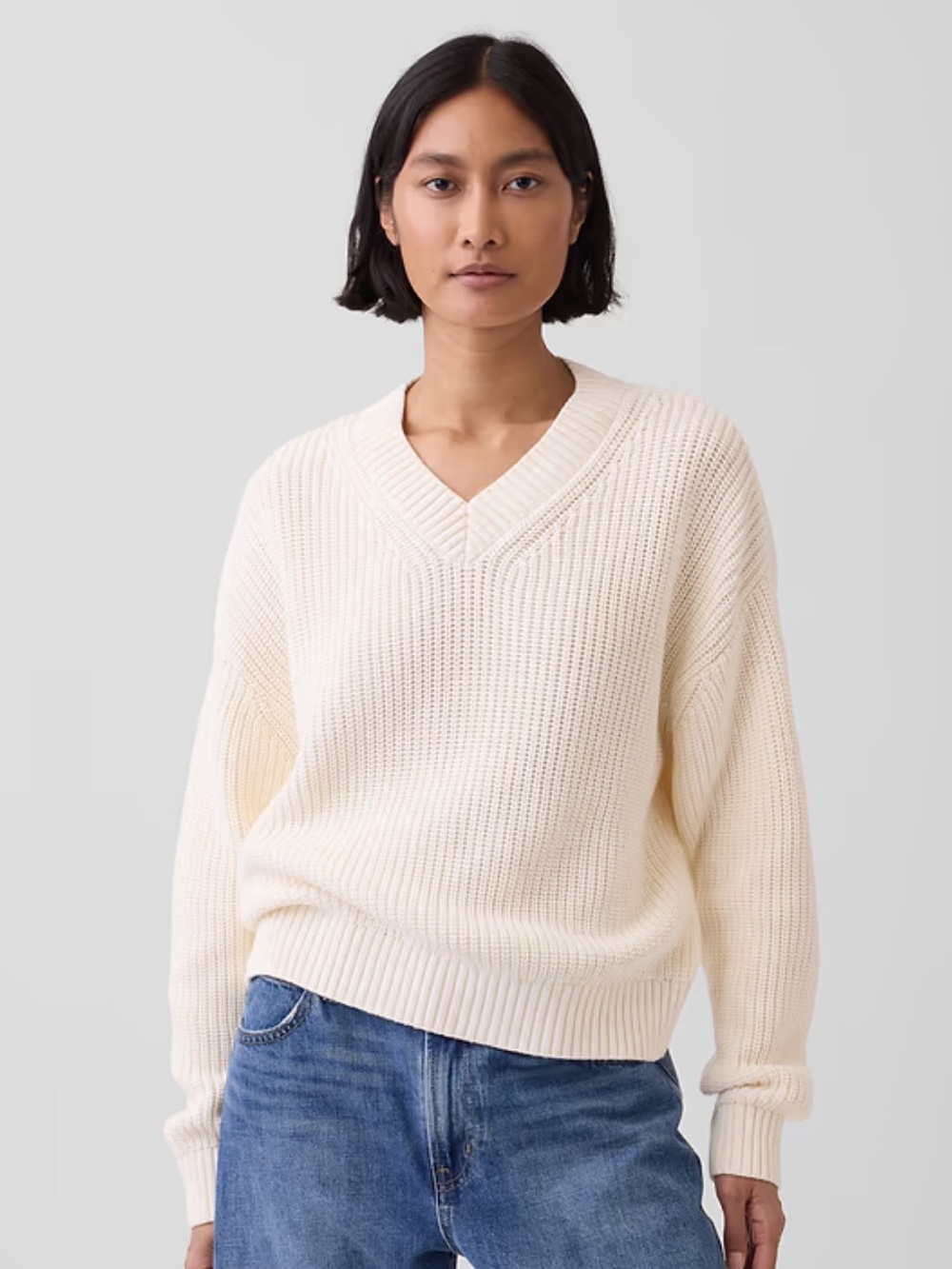 GAP Cream V-Neck Ribbed Knit Sweater